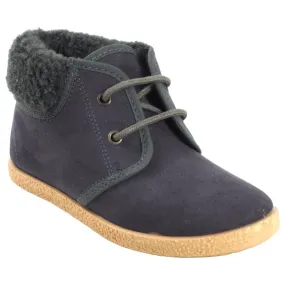 Grey child's boots 2192