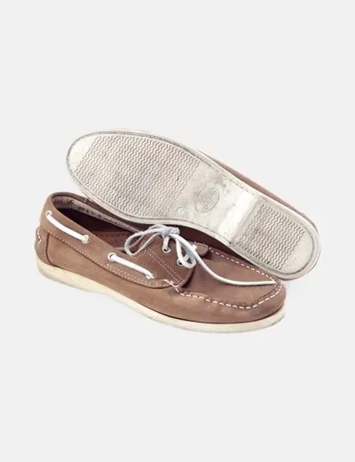 Brown Boat Shoes by NoName