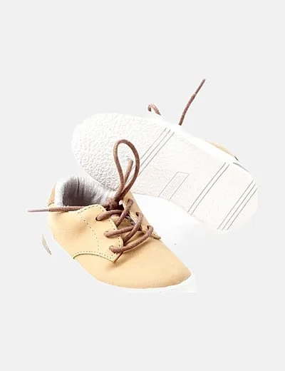 Brown lace-up Zara shoes