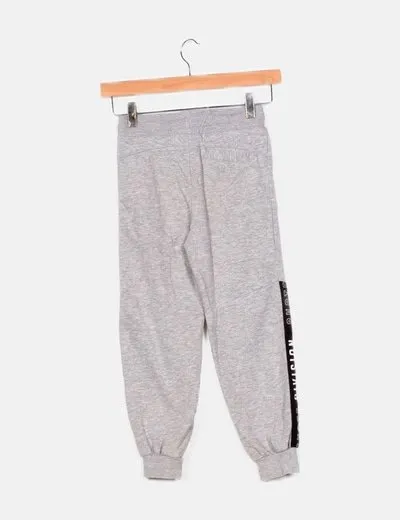 Grey jogger pants pepperts