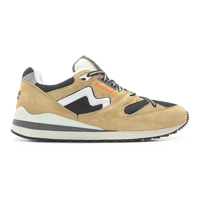 Karhu Synchron Classic sneakers.