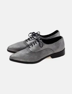 Metallic Oxford Shoes Benefits