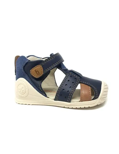 biomecanics ocean sandals