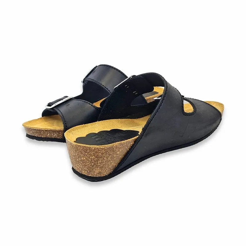 Sandalias de mujer piel negra con cuña baja y plantilla acolchada Blusandal 701BLU.