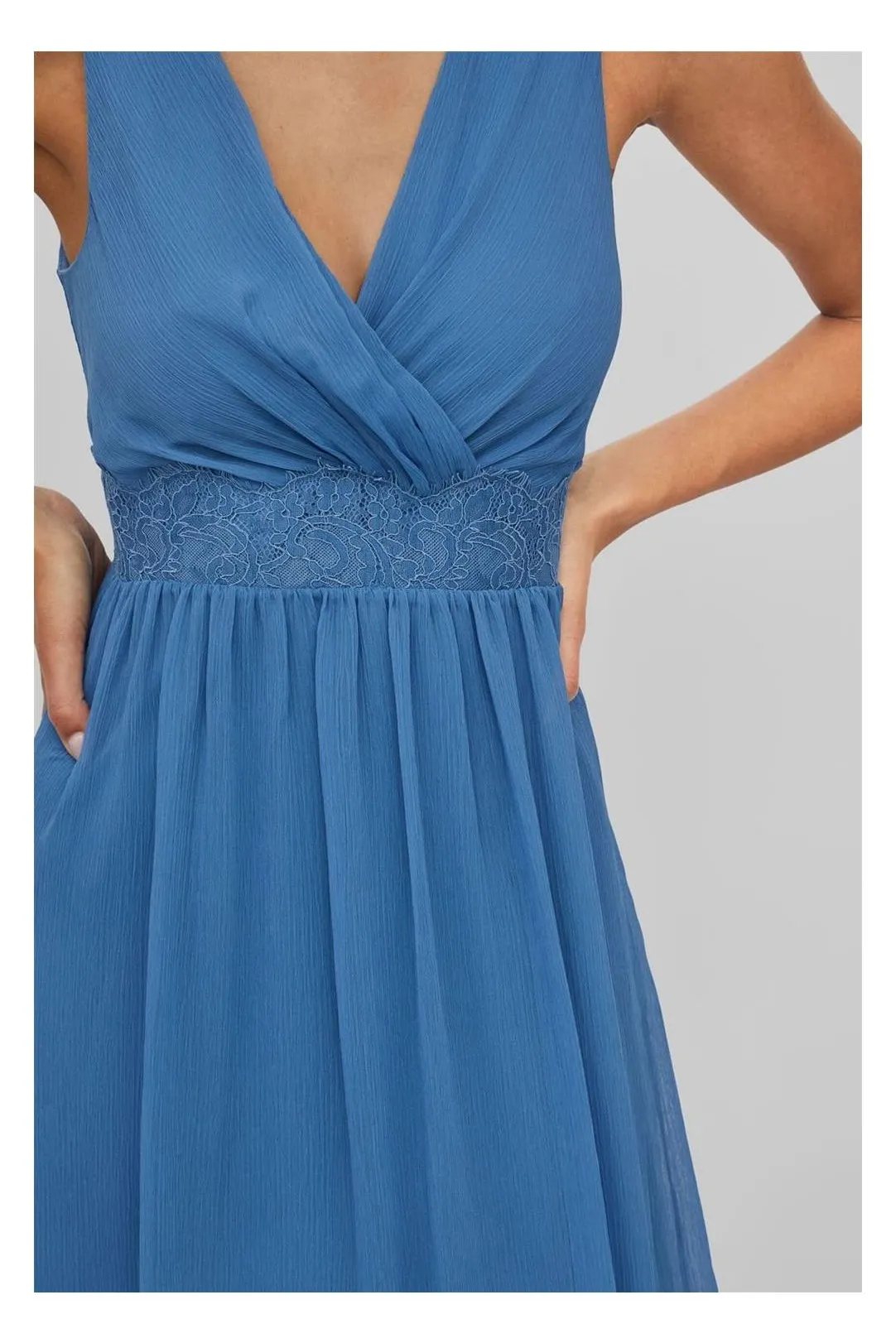 Long Blue Federal Virilla Party Dress.