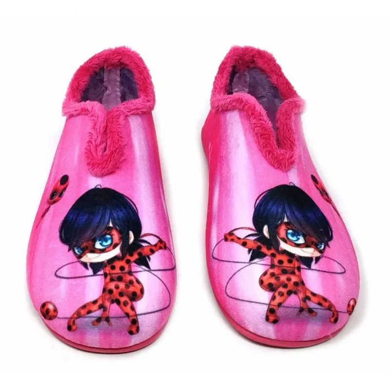 Girls Closed Toe House Slipper - Size 4401