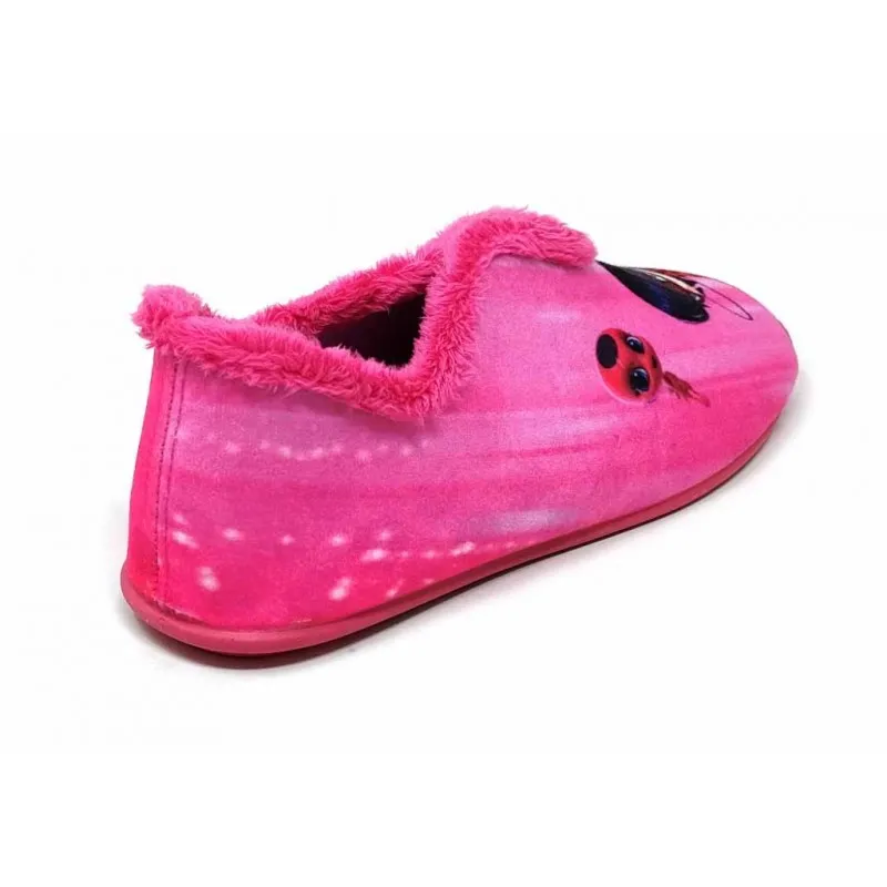 Girls Closed Toe House Slipper - Size 4401