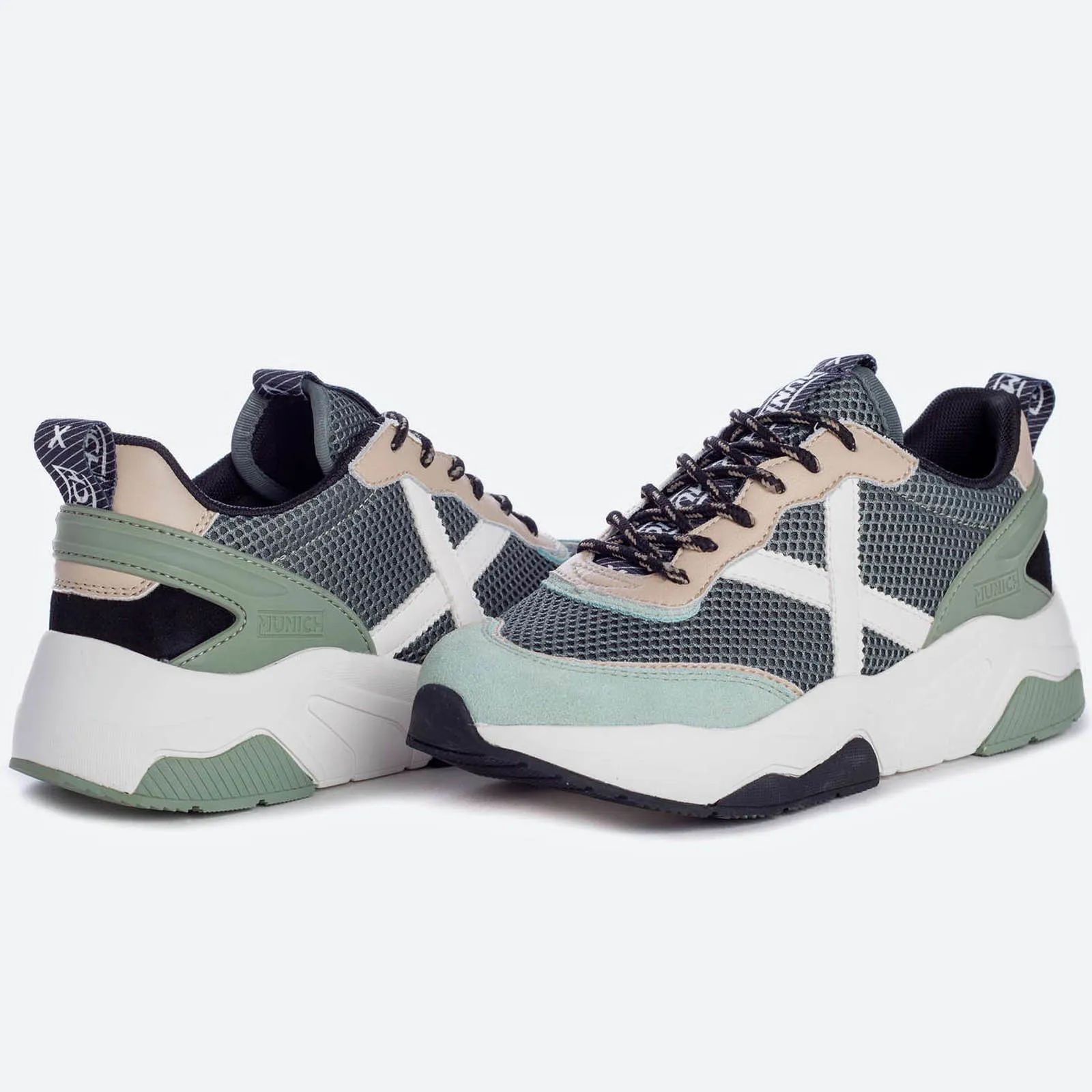 Green Munich Wave 90 Sneaker